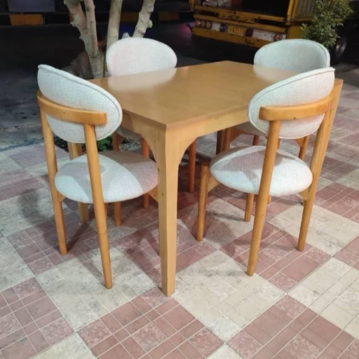 میز و صندلی ناهارخوری چهار نفره